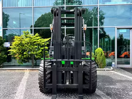 Ruwterreinheftrucks 2025  Lonking LG35DT Terrain (6)