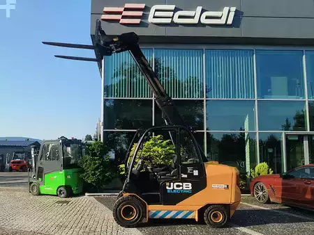 Ładowarki teleskopowe 2020  JCB 30-19E electric TLT (7)