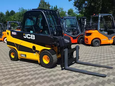 Ładowarki teleskopowe 2016  JCB TLT35D (1)