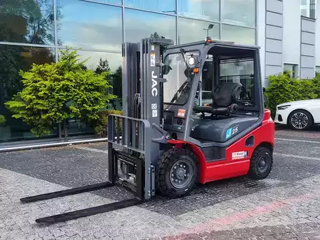 Carretilla elevadora GLP 2024  JAC CPQYD25 (1)