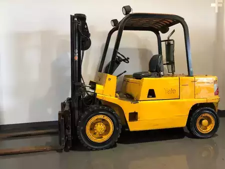 Diesel truck 1991  Jungheinrich DFG40 (1)