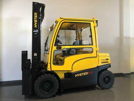 Sähkö - 4 pyör 2018  Hyster J5.0XN (1)