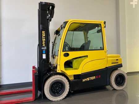 Sähkö - 4 pyör 2020  Hyster J5.5XN6 (1)