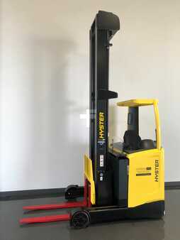 Schubmaststapler 2022  Hyster R1.4 (1)