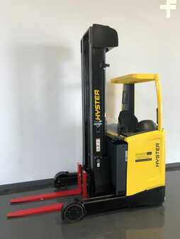 Schubmaststapler 2022  Hyster R1.4 (1)