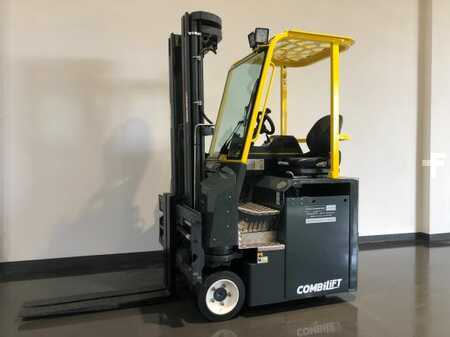 4-Vejs truck 2023  Combilift CBE3000 (1)