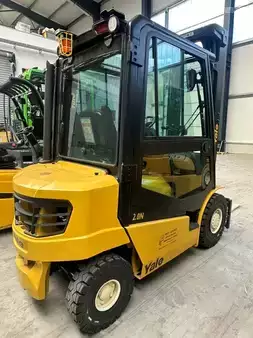 Wózki widłowe diesel 2025  Yale GDP20N (4)