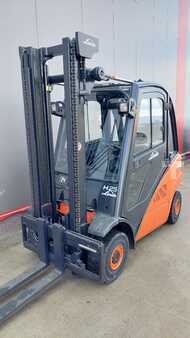 Diesel heftrucks 2005  Linde H25D (4)