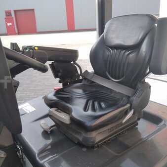 4-Wheel Electric 2017  Unicarriers 1Q2E701118 (4)