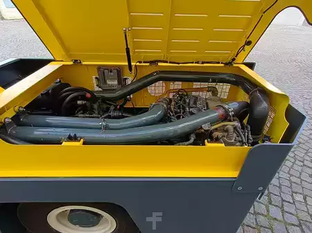 Chariots multidirectionnels 2016  Combilift C5000 FSL (4)