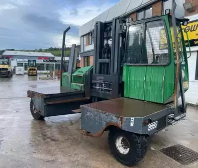 Chariots multidirectionnels 2011  Combilift C6000 SL (2)