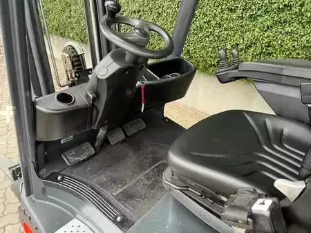 Dieseltrukki 2011  Linde H16D (3)