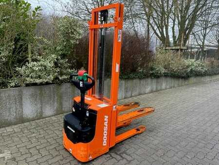 Doosan LEDS12,5