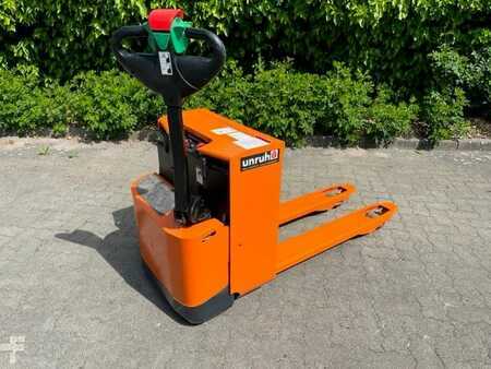 Electric Pallet Trucks 2019  Doosan LEDH18 (1)
