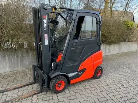 Dieseltrukki 2017  Linde H16D (1)