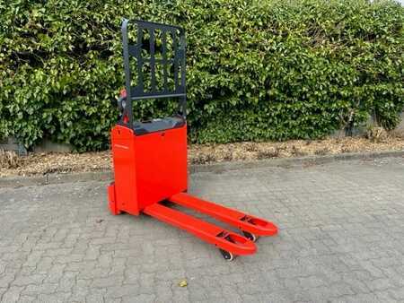 Niederhubwagen 2025  Linde T18 (4)
