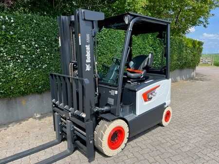 El truck - 4 hjulet 2024  Bobcat B25X-7 Plus (1)
