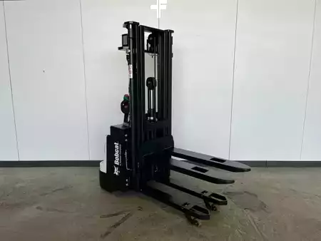 Pinontavaunu 2025  Bobcat BSL16-NI (4)