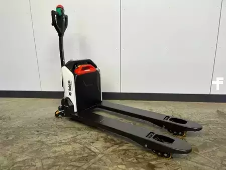 Transpalettes électriques 2025  Bobcat LPM20N (3)