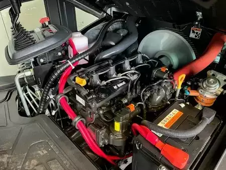 Dieselový VZV 2025  Bobcat D25S-9 (3)