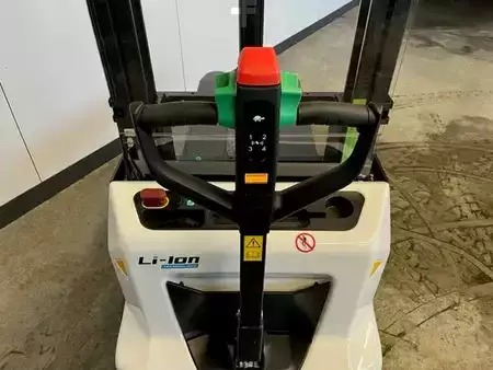 Stoccatori 2025  Bobcat LSM12-7I (2)