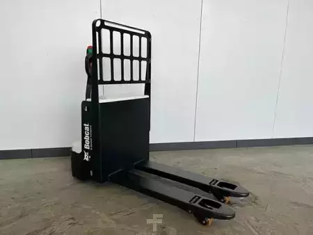 Transpalettes électriques 2025  Bobcat BPM16N (4)