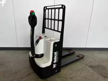 Transpalettes électriques 2025  Bobcat BPM16N (1)