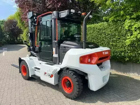 Dieselový VZV 2026  Bobcat D70S-9 (2)