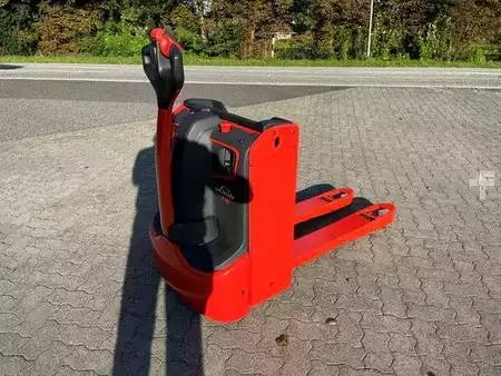 Lavtløftende truck 2026  Linde T16 (1)