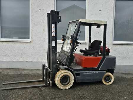 Eléctrica de 3 ruedas 2014  Linde E 10 (1)