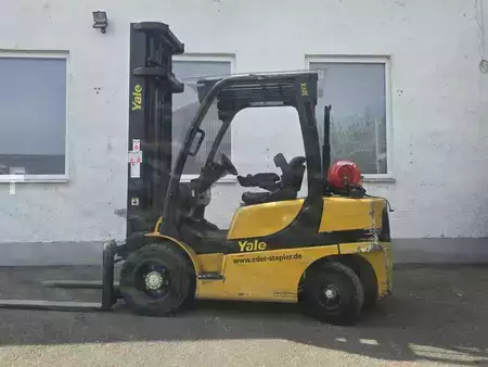 Gas truck 2007  Yale GLP 30 VX (1)