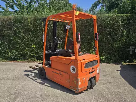 Eléctrica de 3 ruedas 2008  Hyster J2.00XMT (2)