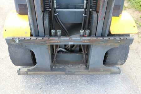 Jungheinrich TFG 430s - 370ZT