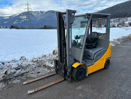 LPG Forklifts 2018  Jungheinrich TFG 316s - 330ZZ (1) 