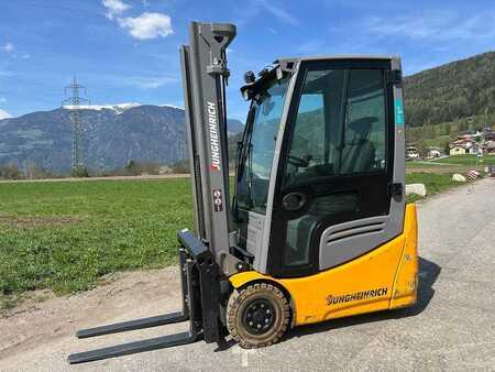 El truck - 3 hjulet 2019  Jungheinrich EFG 213 - 500DZ (1) 