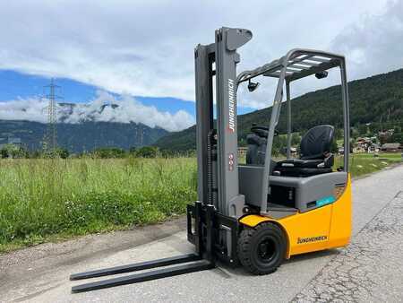 El truck - 3 hjulet 2022  Jungheinrich EFG 110k - 500DZ (1)