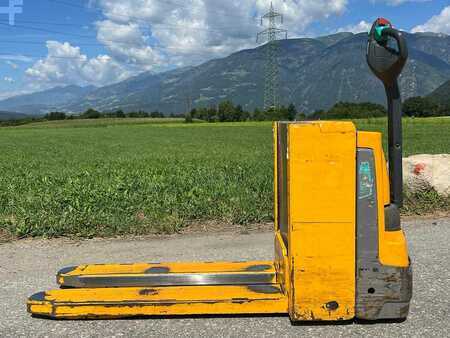 Lavtløftende truck 2018  Jungheinrich EJE C20i (5)