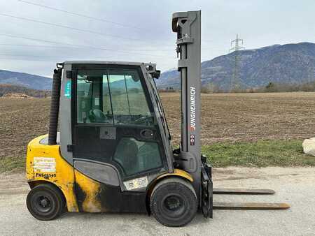 Carrelli elevatori diesel 2017  Jungheinrich DFG 430s - 430ZT (5)