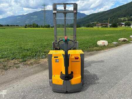 Pallet Stackers 2017  Jungheinrich EJG 112 - 320ZT (3)