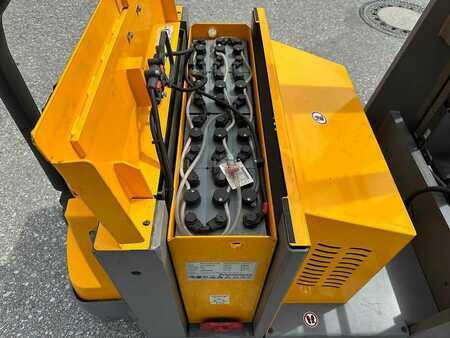 Pallet Stackers 2017  Jungheinrich EJG 112 - 320ZT (8)