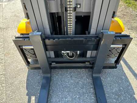 Elektro 3 Rad 2022  Jungheinrich EFG 110k - 500DZ (6)