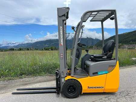 Elektro 3 Rad 2022  Jungheinrich EFG 110k - 500DZ (2)