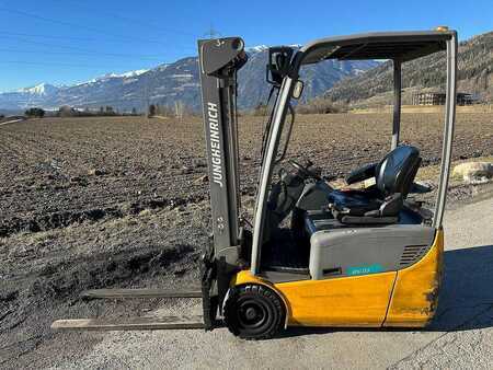 Electric - 3 wheels 2017  Jungheinrich EFG 113 - 330ZT (2)