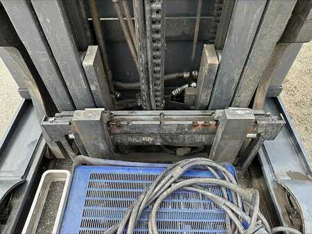 Schubmaststapler 2019  Linde R12B-01 - 446DZ (6)