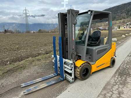 Elektryczne 4-kołowe 2019  Jungheinrich EFG S30 - 470DZ (1)