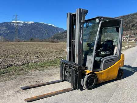 Elektro 4 Rad 2019  Jungheinrich EFG 318k - 464DZ (1)