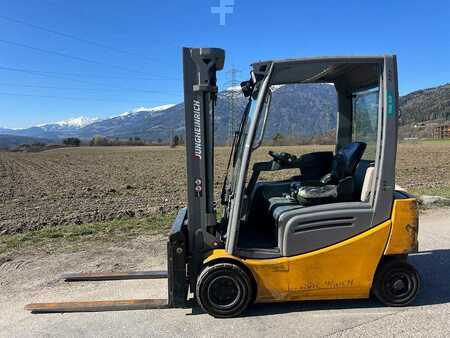 Elektro 4 Rad 2019  Jungheinrich EFG 318k - 464DZ (2)