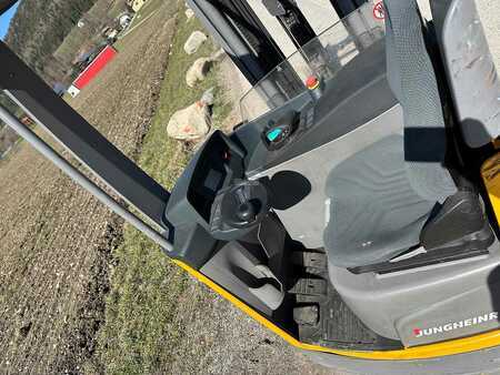 Carrelli retrattili 2017  Jungheinrich ETV 112 - 590DZ (6)