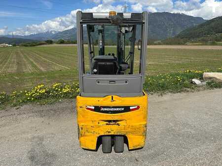 Carrelli elettrici 3 ruote 2018  Jungheinrich EFG 220 - 500DZ (3)