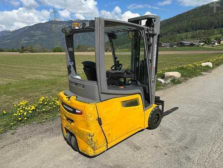 Carrelli elettrici 3 ruote 2018  Jungheinrich EFG 220 - 500DZ (4)